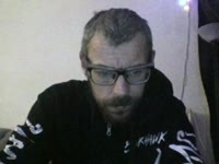 hallo lieve man, hou van naakt zitten en met mij zelf spelen en ik kijk ook heel graag naar voetbal en wielrennen , hou van dames soms ook dominant zijn of ook soms eens slaaf of sletje zijn vind ik ook leuk laat me weten en is bespreekbaar met hou van eerlijke personen wees lief en eerlijk ik draag ook graag dames kledij wil graag sletje zijn of slaaf zijn