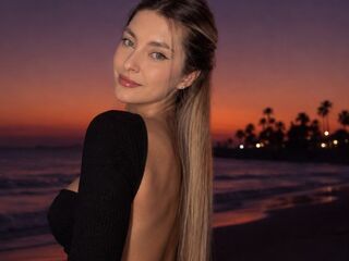 flirt chat room AlmaShannon