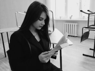 naughty cam girl EnricaElis