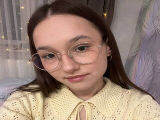 camgirl showing tits JeannaTalahytewa