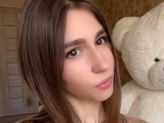 camwhore masturbating with sextoy KarieChuong