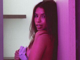 hot cam girl masturbating with dildo KianaGreen