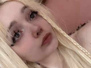 nude webcamgirl photo LaticiaDemetris