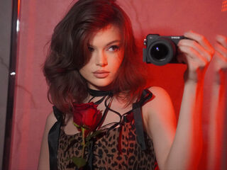 camgirl live porn LunaBruna