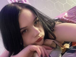 cam strip tease MaishaHanawalt