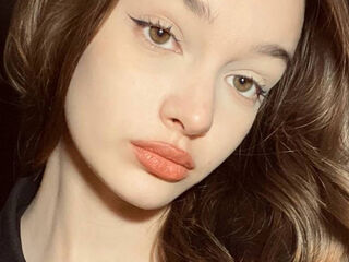 naked girl with webcam fingering pussy MarshallBushee