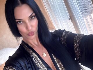 dirty webcam picture MiaMontal