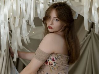 chat room webcam picture MoonBrittany