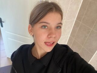 chat room live sex NadineGene