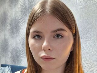 hot strip tease web cam AliaFerrarini