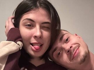 jasmin webcam couple photo GlennisAndReanne