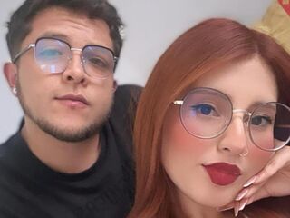 hot couple live sex cam LeahandAlex