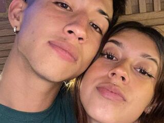 free live chat MikeAndEva