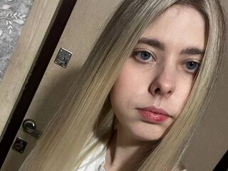 free video chat AmariSpinger