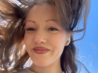 cam girl masturbating with sextoy AnnikaRodrigez