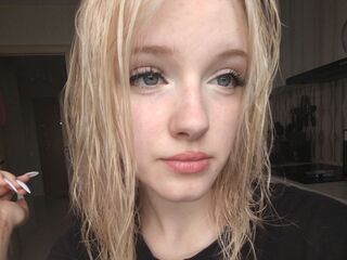cam girl showing tits AnnitaKratochvil