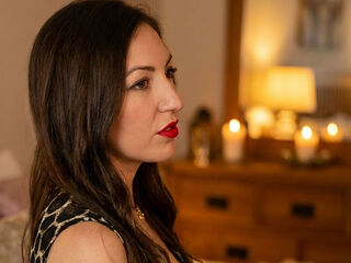 live free chat ArishaElara