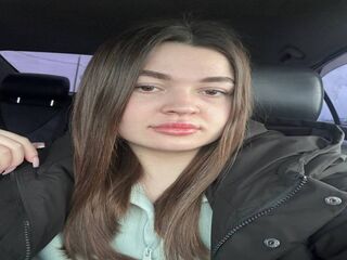 naked cam AvelineMyst