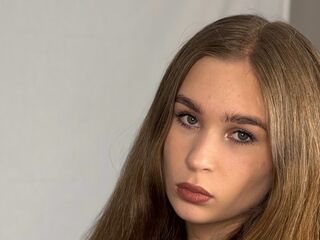 sex web cam chat room BaileyGagnon