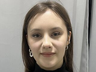 free adultcam BattyDrake