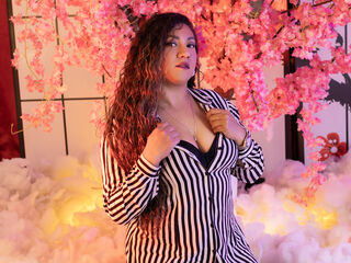 free webcam chat room BelindaSeat