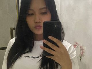 girl webcam BerniceMaguire