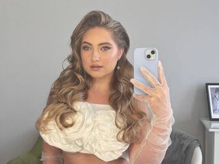 cam girl chatroom BernieceWarmath