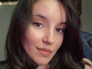 webcam girl BirdieBirchett