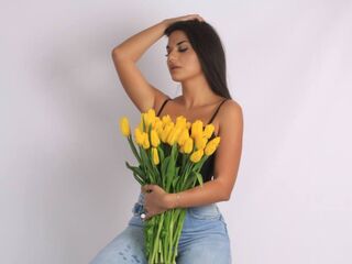 dirty webcam show Caassandra