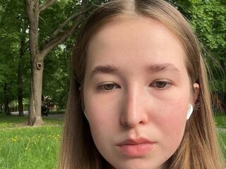 webcam live CarlyWestenhaver