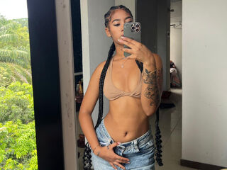 cam girl sex show CarolineCartson