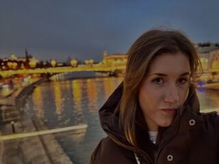 hot cam CaylinGarczynski