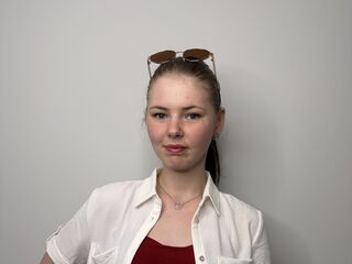 hot strip tease web cam CherilynDadisman