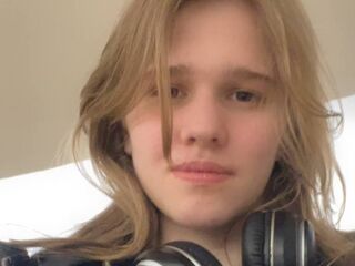 camgirl live ChristieDemaline