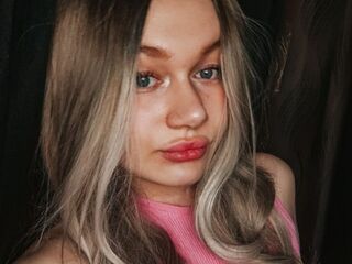 girl chat CirillaAkerman