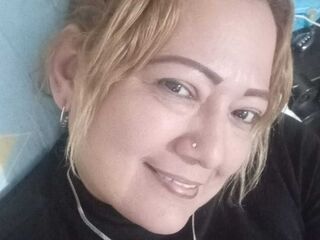 camgirl livesex ClauDaniels