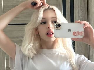 free web cam CourtneyAdamo