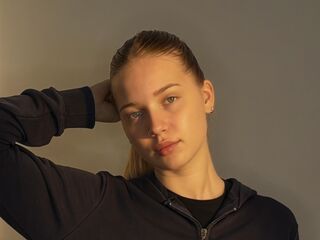 camgirl porn webcam CristalCinnamond