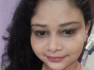 naked girl with cam CurvySoniya
