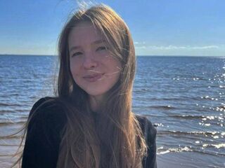 webcamgirl chatroom DarcelMele