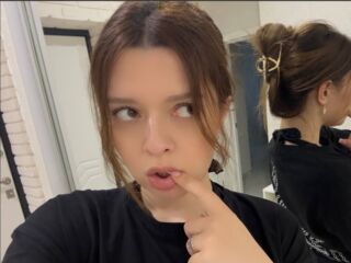 cam slut photo DevonaChurchey