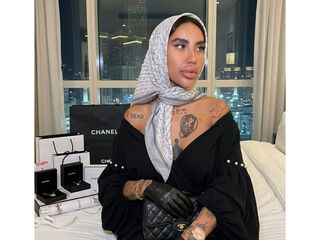 hot cam slut DianaCarolinas