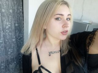 cybersex chat room DinahSalimas
