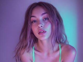 camgirl playing with sex toy DominicaAtom