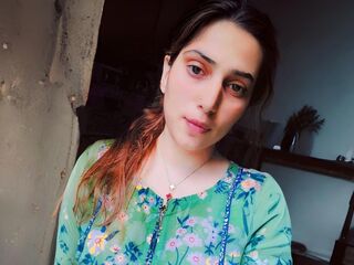 camgirl masturbating with dildo ElsaEmily