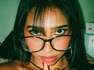 flirt chat room EvelinWatson