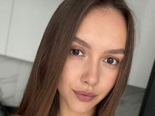 camgirl masturbating with sex toy GeralynSchuck