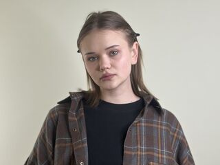 camgirl pic HeikeGraciano