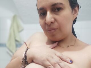 adult nude chat IbannaBely