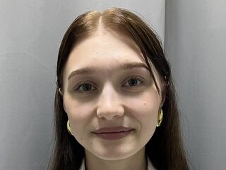 fingering webcamgirl picture JessiMills